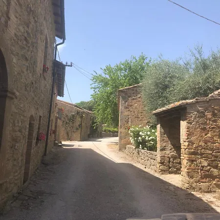 Farm stay Borgo A Tolli Castelnuovo dell'Abate